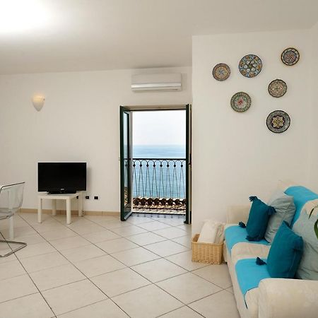 Fruit Flats By Amalfivacation Apartment มินอริ ภายนอก รูปภาพ